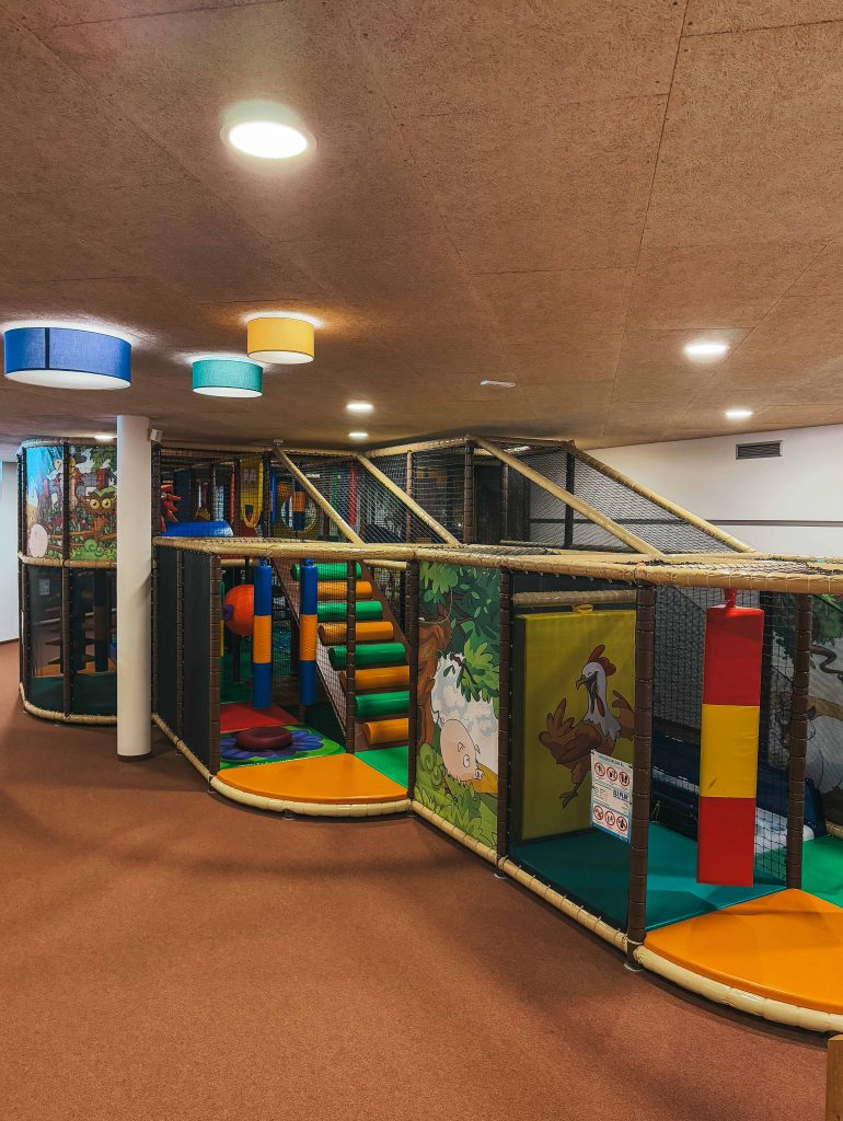 Alphotel Tyrol: wellness e divertimento per tutta la famiglia